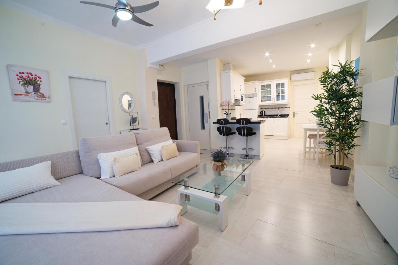 Homemalaga Thyssen Apartment Εξωτερικό φωτογραφία