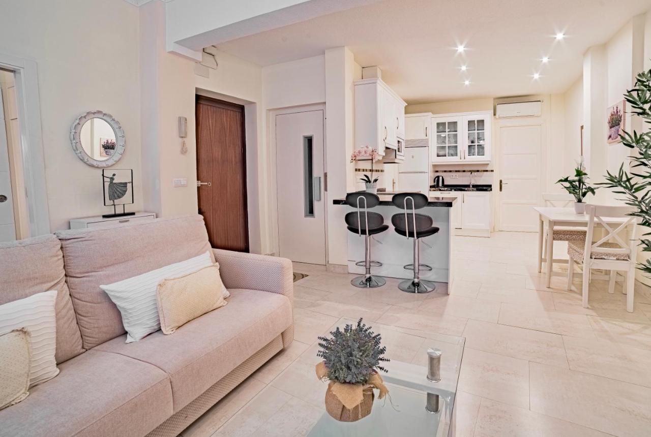 Homemalaga Thyssen Apartment Εξωτερικό φωτογραφία